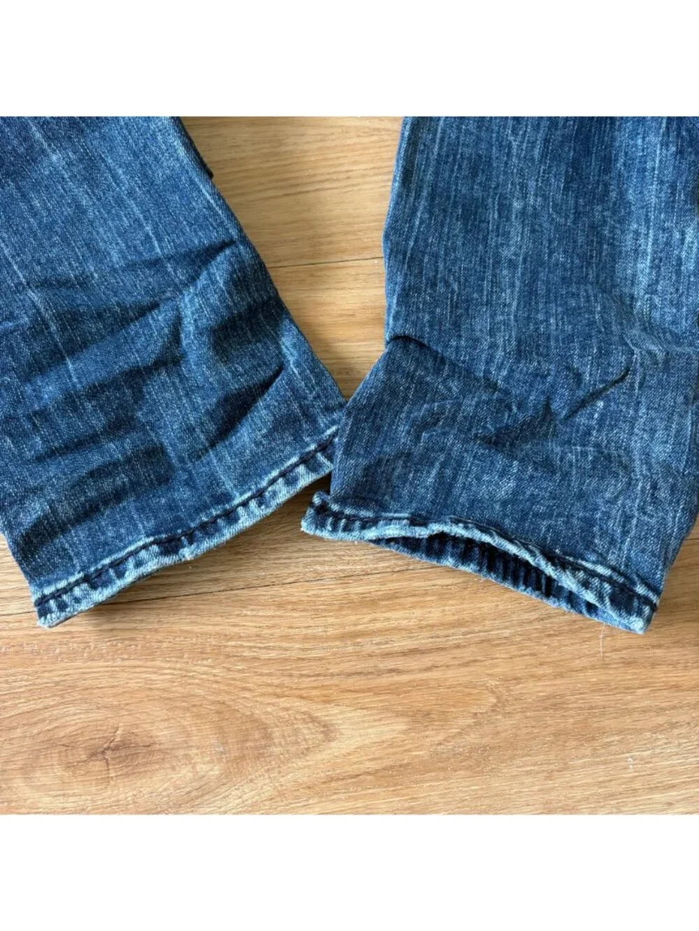 True Religion Rocco Relaxed Skinny Moto Leg MR Denim Jeans Blue Men’s Size 30